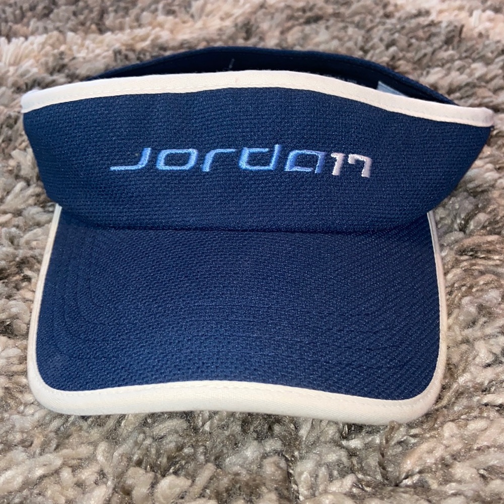 Jordan visor
